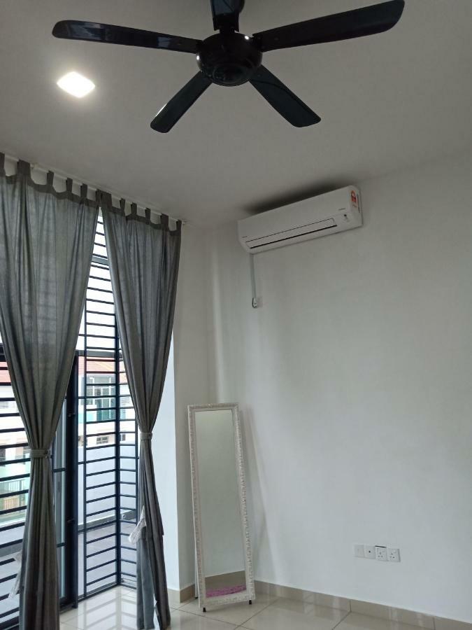 Casuarina Sea Breeze Desaru Apartment Exterior photo
